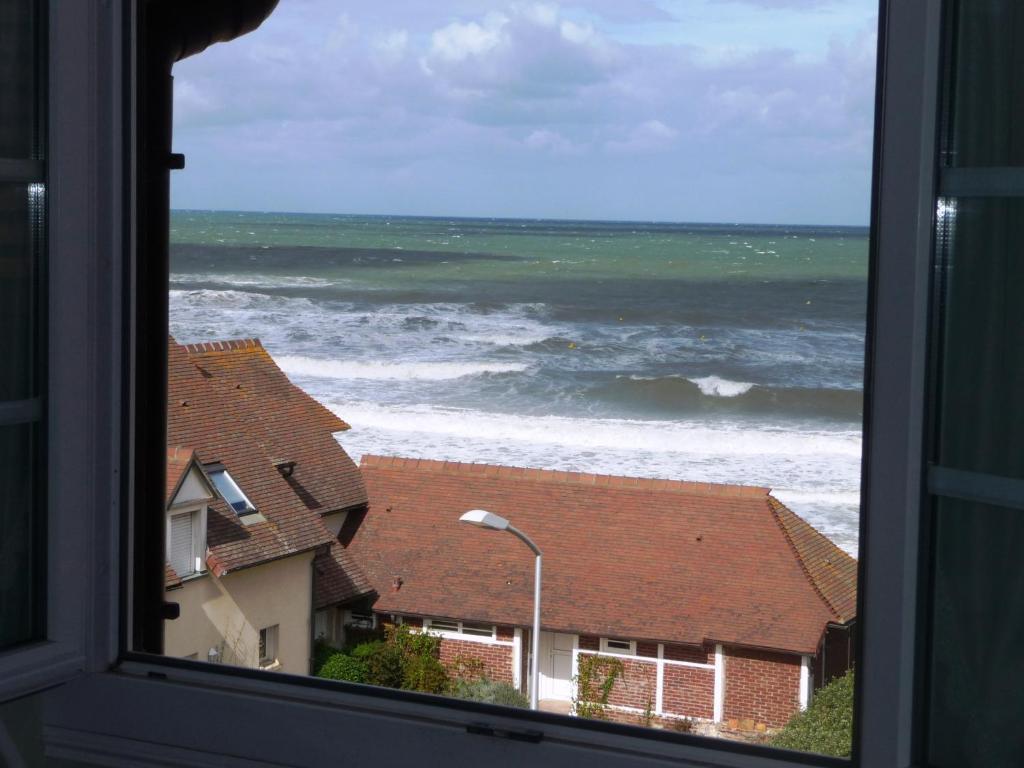 Hotel De La Mer - Deauville Blonville - Boutique Hotel De Charme Vue Mer Ou Campagne - Acces Direct Plage Exterior photo
